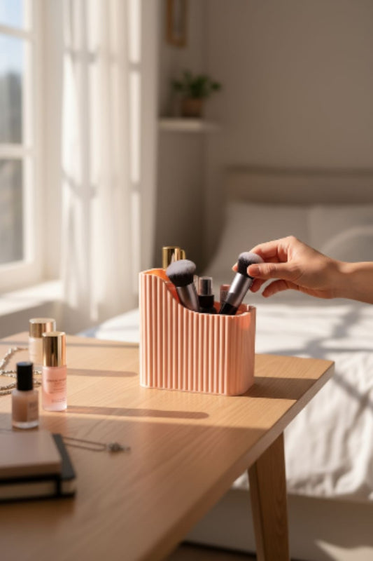 Make up Organizer mit sechs Fächern 28 Farben PLA