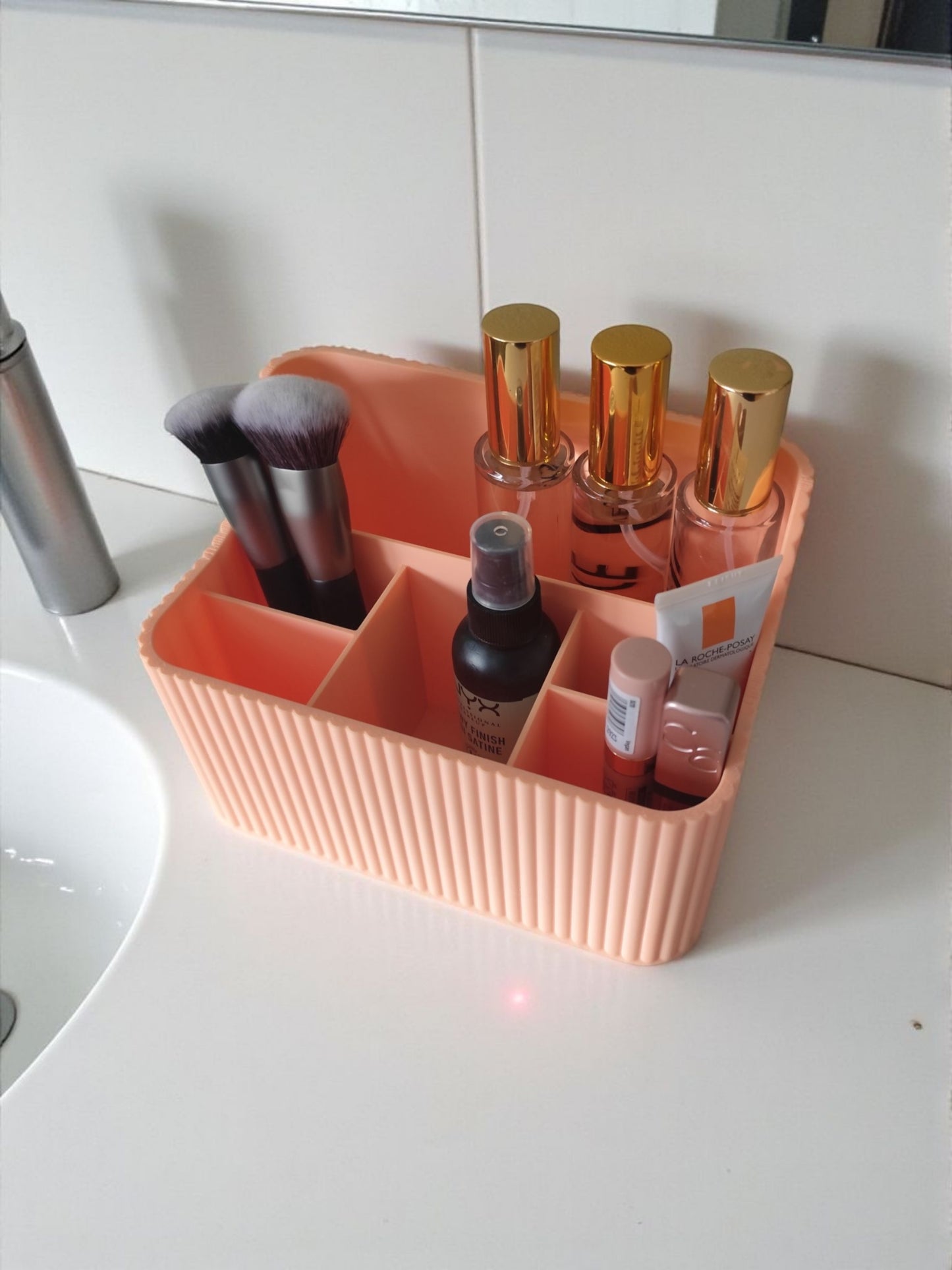 Make up Organizer mit sechs Fächern 28 Farben PLA