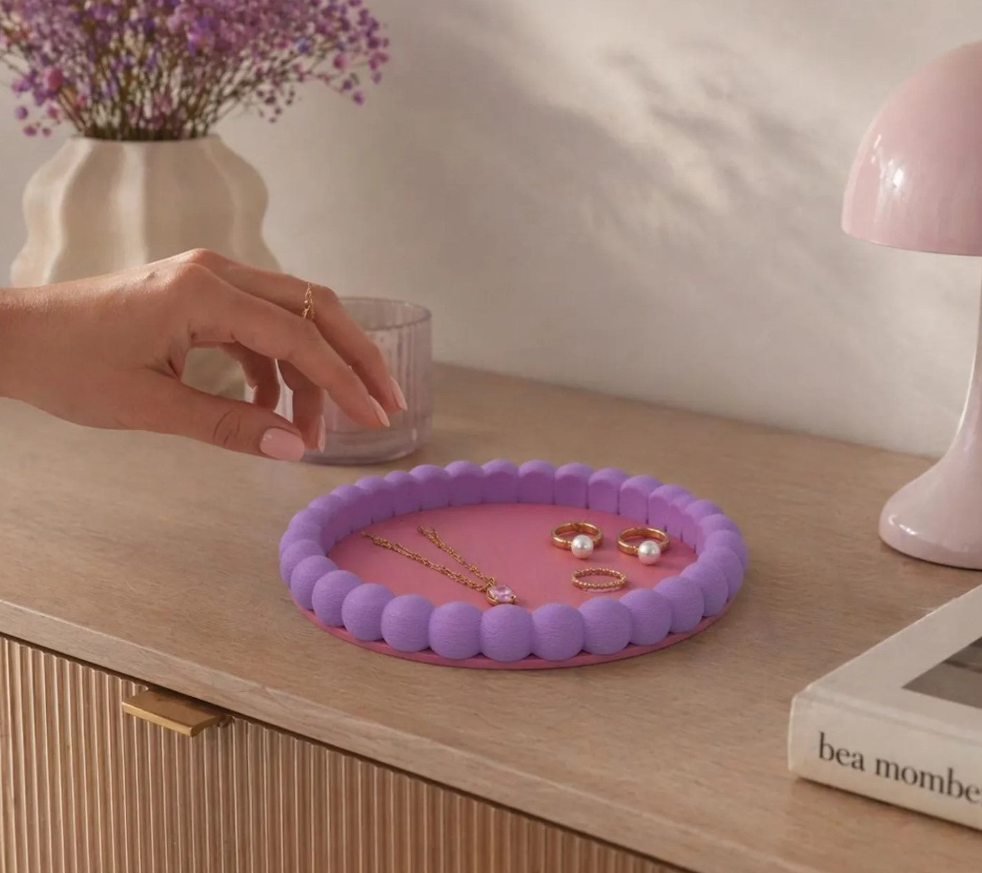Elegante Schmuckablage im Bubble Design